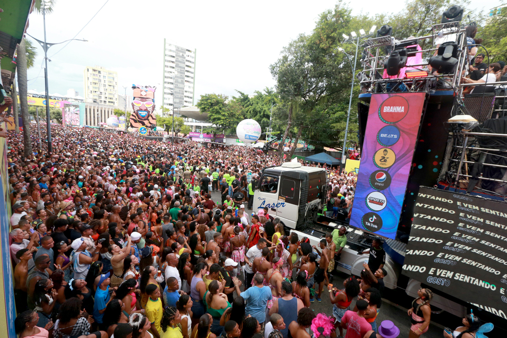 carnaval, salvador, brazil thing to do in salvador brazil